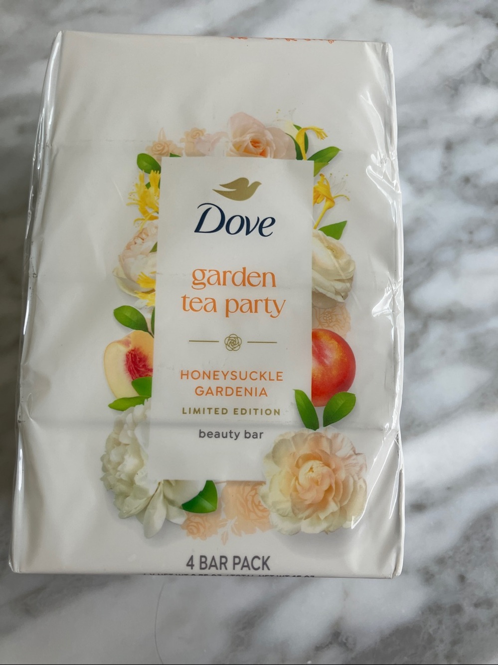 Limited Edition Dove Garden Tea Party Honeysuckle Gardenia Beauty Bar
